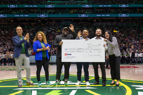 OIC of Washington Makes History at the Seattle Storm Game – Thanks to US Bank